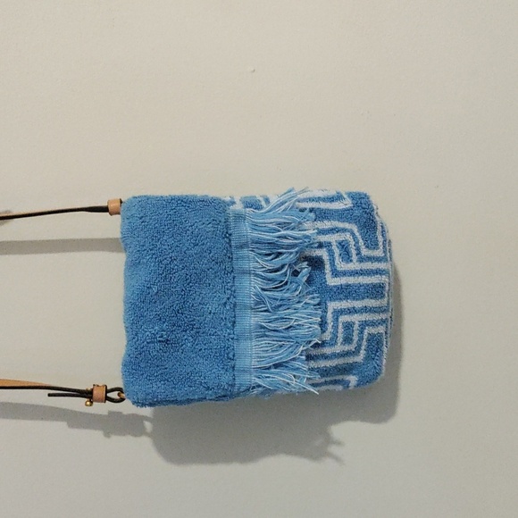 Tory Burch Towel Phone Blue  Crossbody - Picture 3 of 9